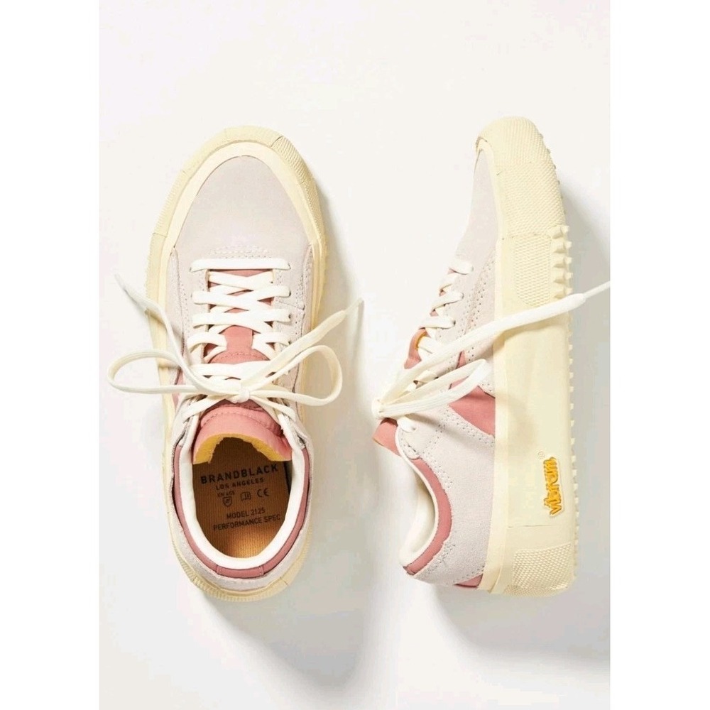 BRANDBLACK  WOMEN'S VISTA SHOES Sneakers Mauve Vibram Mega Grip Size 7.5 EXC